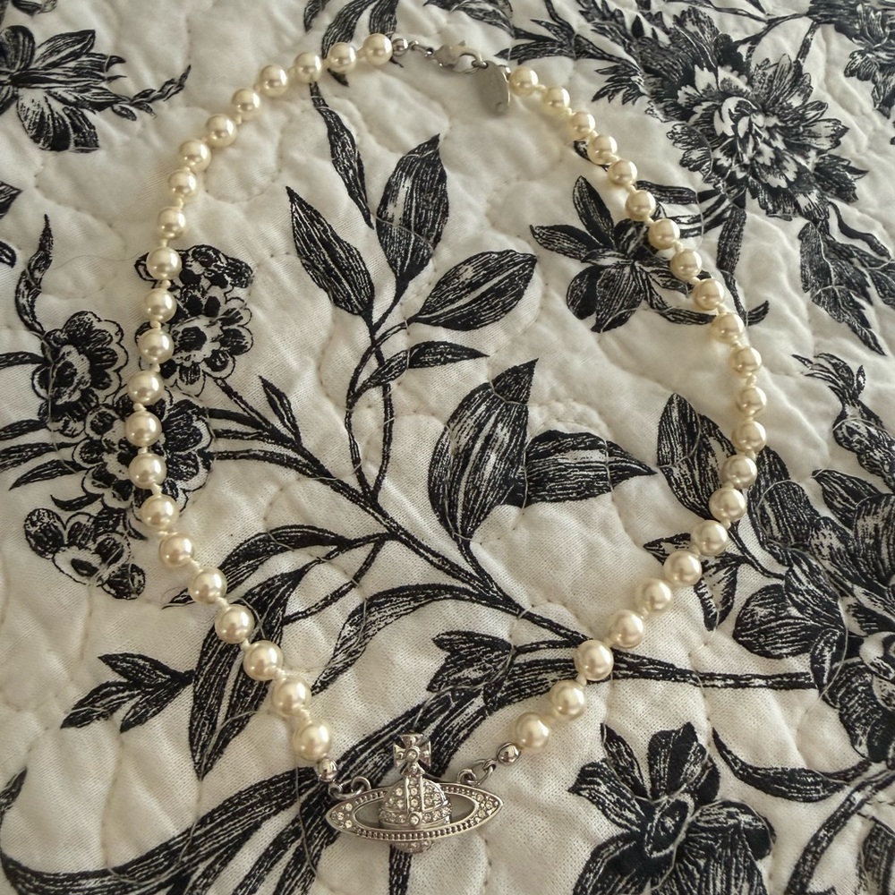 Vivienne Westwood Choker